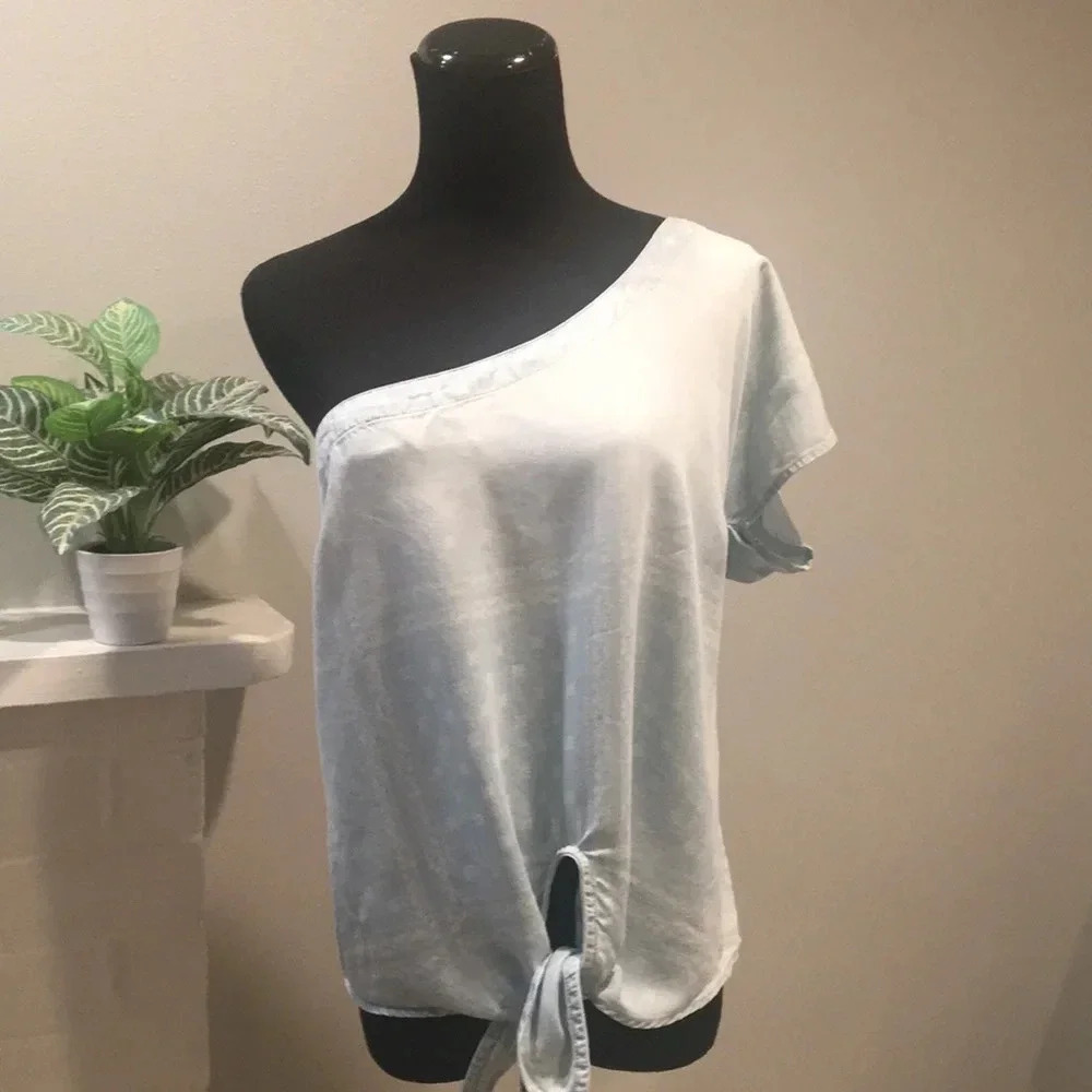 New Anthropologie Cloth and Stone Chambray‎ Top